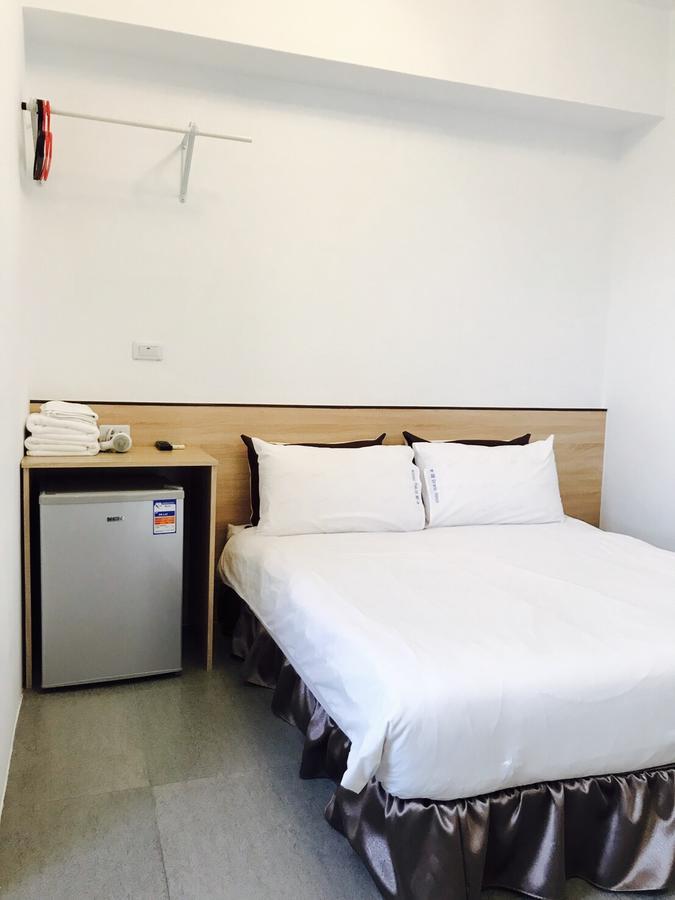 Grano House Hostel Đài Trung Ngoại thất bức ảnh