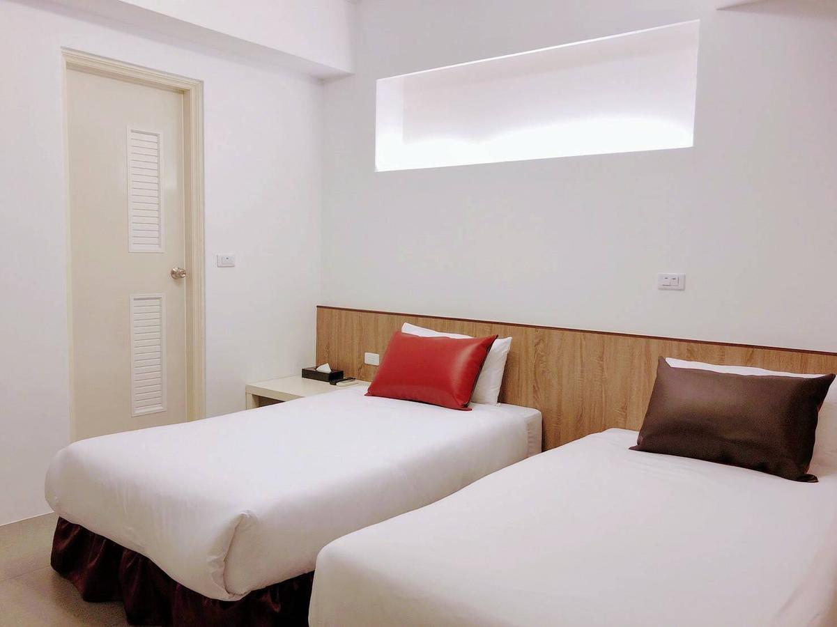 Grano House Hostel Đài Trung Ngoại thất bức ảnh